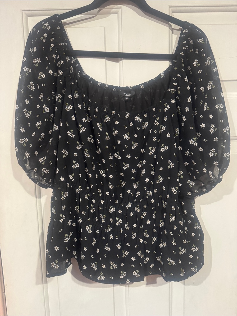 Madewell Smocked Peasant Blouse with Puff Sleeves - Black Floral